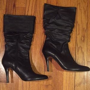 Black leather mid-calf heeled booties